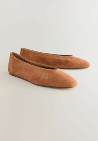 Next REGULAR FIT - FOREVER COMFORT  ROUND TOE - Ballerine - mottled brown