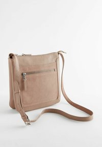 Next POCKET MESSENGER - REGULAR FIT - Rankinė per petį - taupe