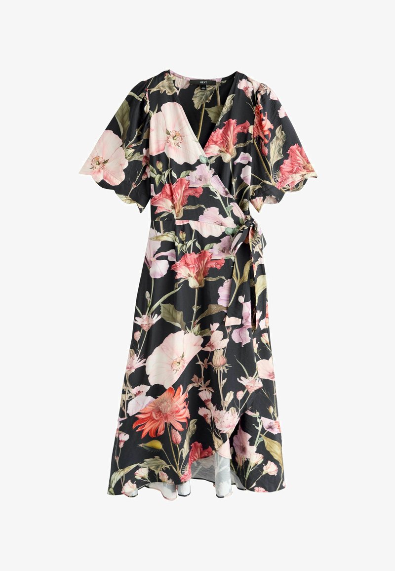 Robe portefeuille noire avec imprimé floral rose, rouge et blanc, manches courtes à volants, ceinture nouée sur le côté, longueur au genou.