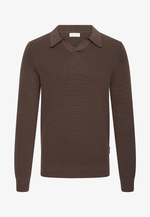Pletena smeđa pulover s V-izrezom i ovratnikom, dugim rukavima, rebrastim manžetama i rubom, izrađena od teksturiranog materijala.