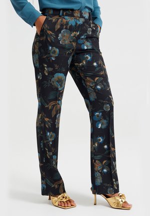 Pantalon noir à motifs floraux avec des fleurs bleues et dorées, design droit, tissu léger et texture lisse.