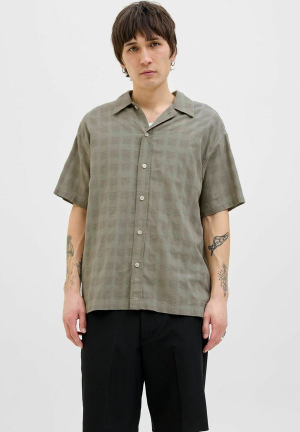 LOOSE FIT - Hemd - dried sage