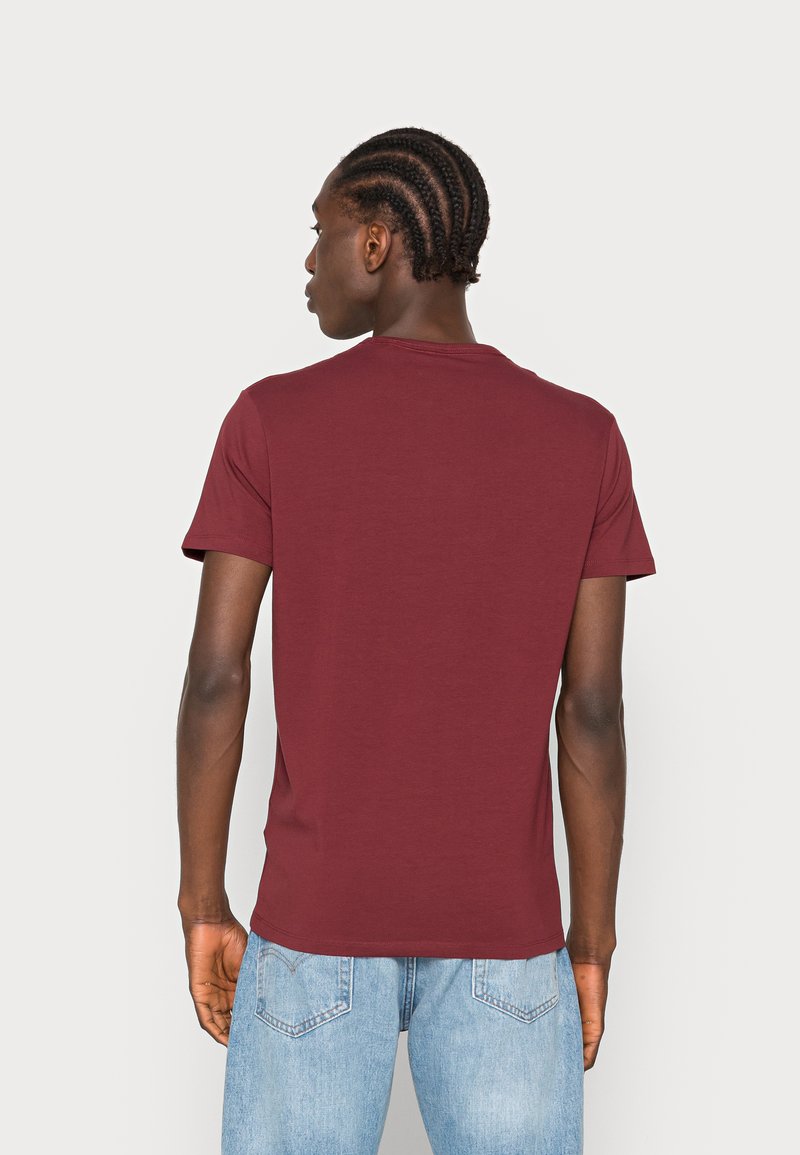 Jeans ORIGINAL 2 - Camiseta básica - navy/bordeaux/azul Zalando.es