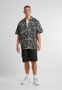 Dickies WORKWEAR EVERYDAY  - Shorts - black