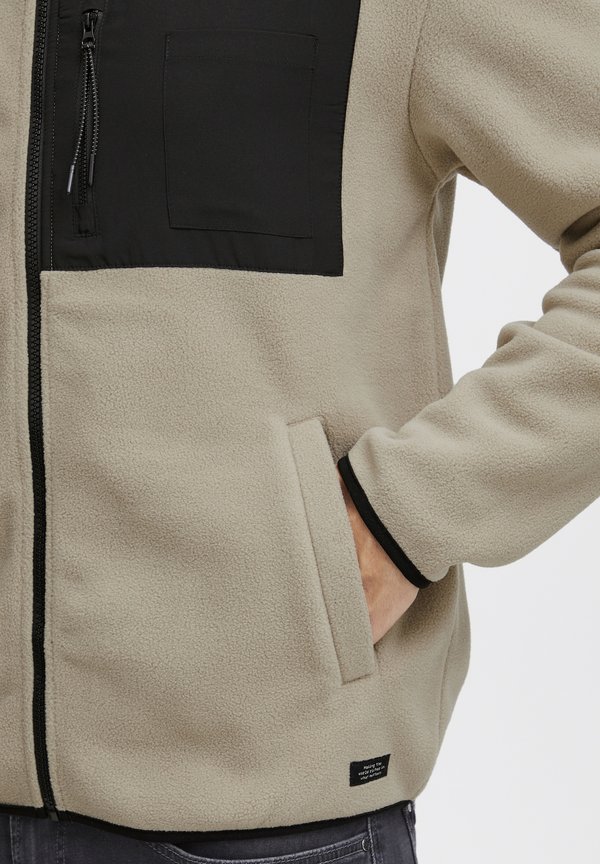 BHSweatshirt TEDDY - Fleece jacket - crockery3