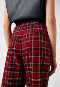 PULL&BEAR Bukser - red