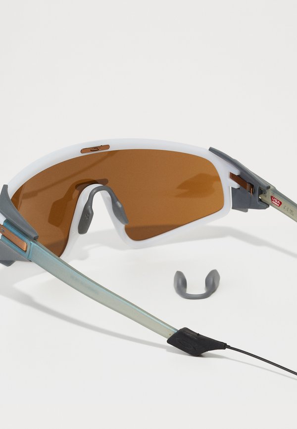 LATCH PANEL UNISEX - Sunglasses - matte vapor2