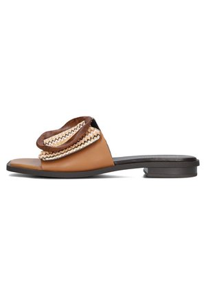 9231MAAT - Muiltjes - camel