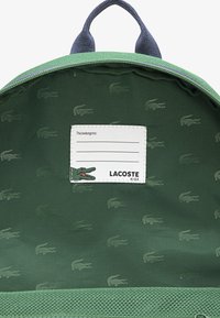 Lacoste VARSITY BACKPACK UNISEX - Skolväska - vert
