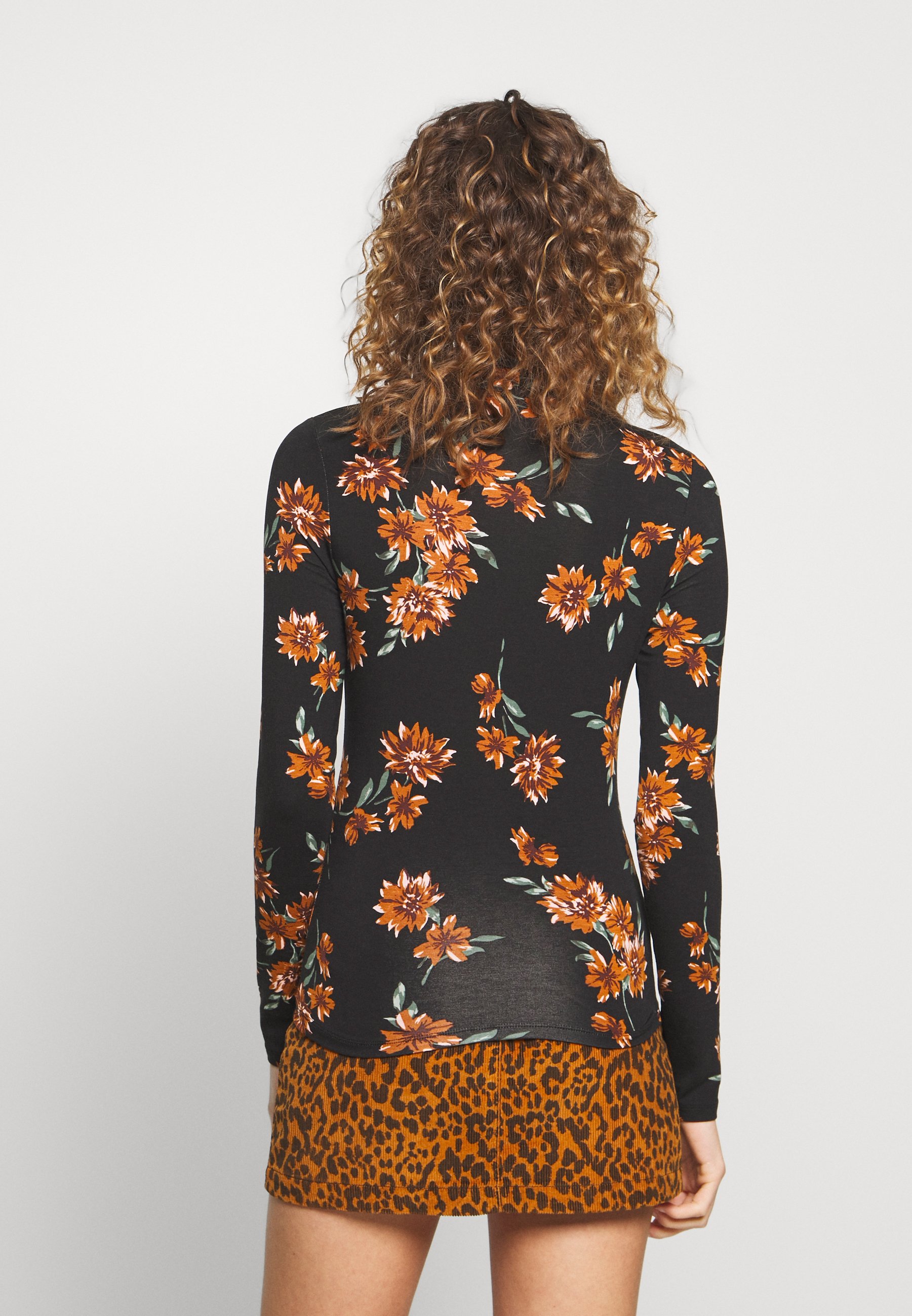 Gina Tricot DORSIA Topper langermet blackorangesvart Gina Tricot DORSIA - Topper langermet - black/orange