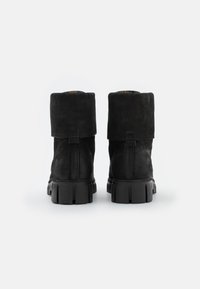 Felmini Botines con cordones - black