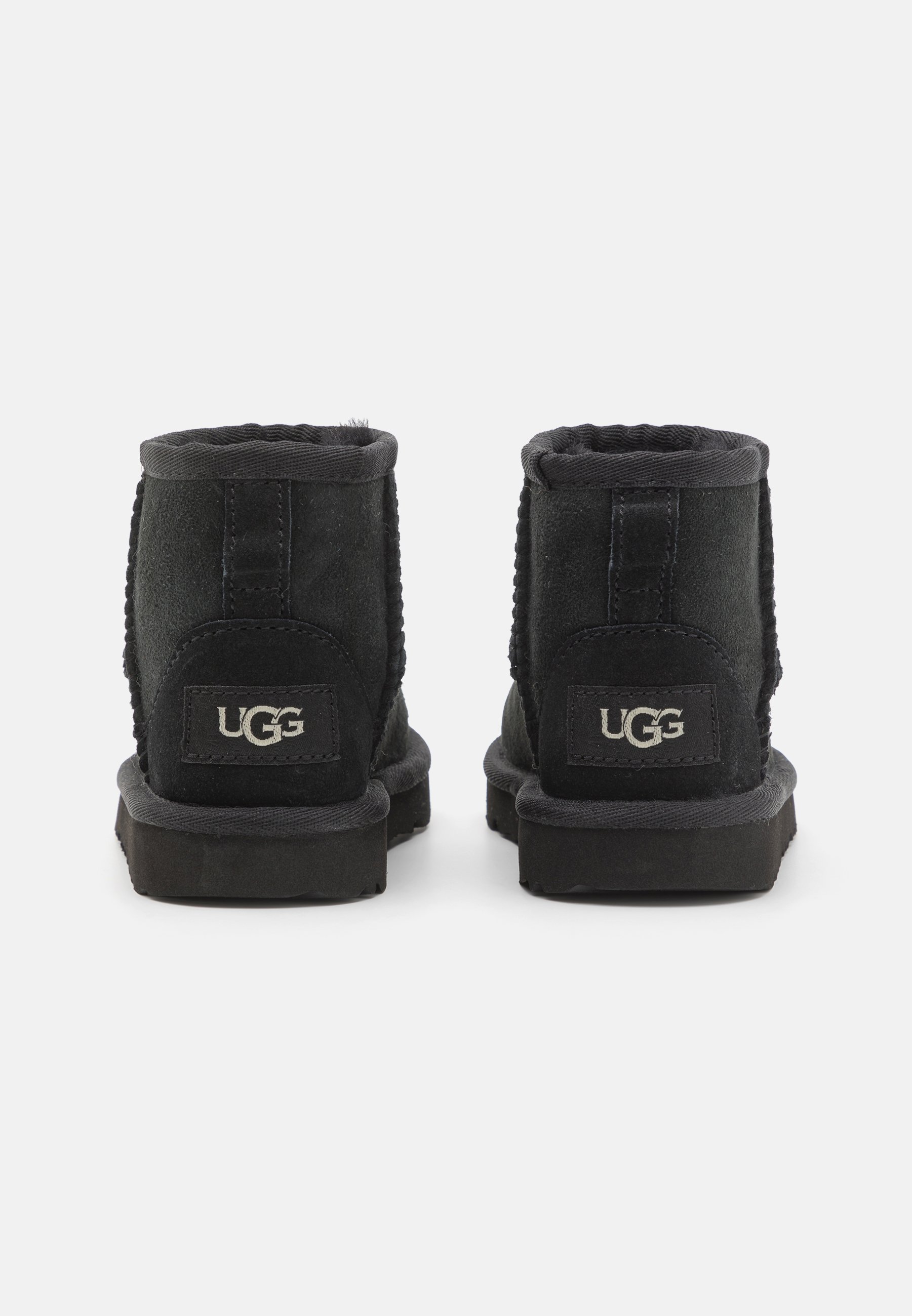 UGG CLASSIC MINI II UNISEX - Classic ankle boots - black - Zalando