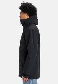 Thumbnail Image 5