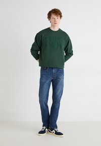 Levi's® 502™ TAPER - Džínsy tapered fit - records on