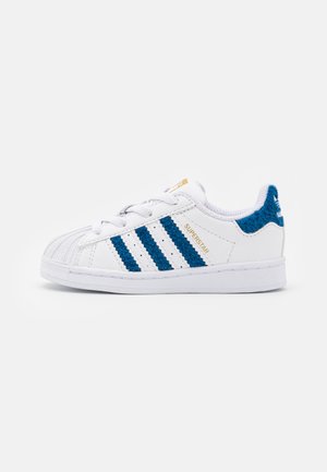 SUPERSTAR EL UNISEX - Trainers - footwear white/gold metallic
