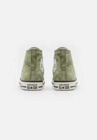 Converse CHUCK TAYLOR ALL STAR UNISEX - Sapatilhas de cano alto - light field surplus/egret/black