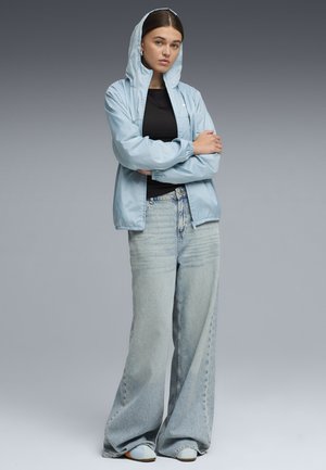 Puma, ESS REGULAR WINDBREAKER - Windbreaker - seafoam
