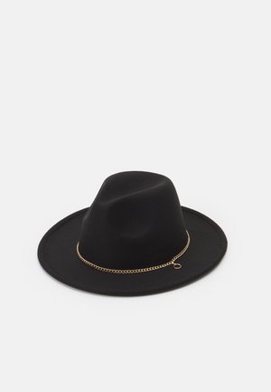 GOLD CHAIN FEDORA UNISEX - Hatt - black