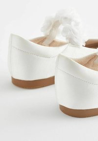 Next CORSAGE OCCASION - Vauvan kengät - white