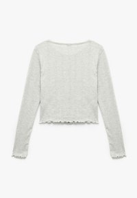 Lysegrå langærmet top lavet af ribbet stof. Har en bølget kant og rund halsudskæring; enkel, tekstureret design med tætsiddende pasform.