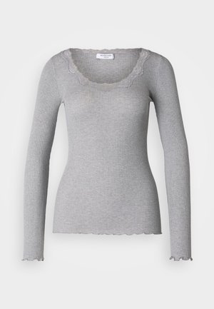 Rosemunde Topper langermet - light grey melange