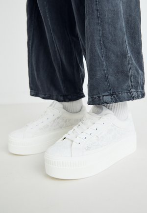 PAIRED BLOOM - Sneakers laag - white