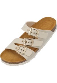 Weißer Sandale mit drei Riemen und goldenen Schnallen, Korkfußbett und einer strukturierten, braunen Innensohle. Die Sohle ist leicht und hat ein leichtes Profil.