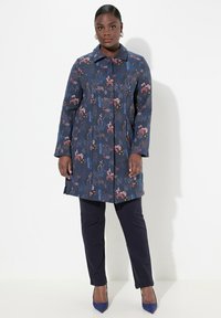 Ulla Popken - FLORAL - Manteau court - dark blue Image miniature 1
