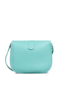 Borsa a spalla in pelle teal con una texture liscia, forma tondeggiante e chiusura a pattina. Include una tracolla regolabile e hardware minimale.