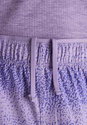 New Balance, RC PRINTED SHORT 3" - Shorts - candied violet