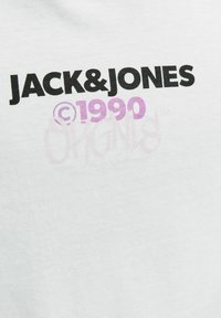Jack & Jones Junior LOGO - Triko s potiskem - bright white