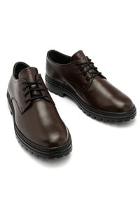 RYŁKO Derbies & Richelieus - brązowy sz