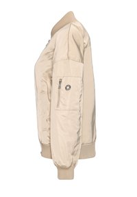 Beige Bomberjacke mit glattem, glänzendem Finish. Mit gerippten Bündchen und Kragen, Reißverschlusstasche am linken Arm und Logodetail.