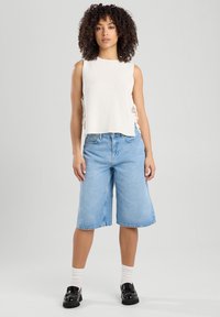 America Today GIANNA - Toppi - off white