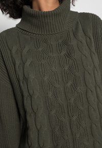 GAP Pullover - khaki