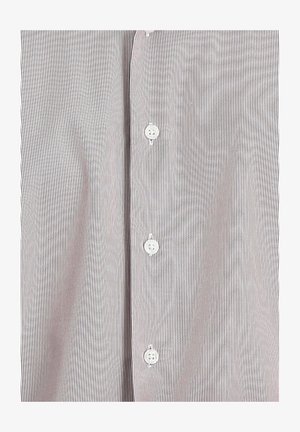 Gestreepte button-up shirt in lichte kleuren met smalle, verticale lijnen. Het heeft een gladde textuur en vijf witte knopen aan de voorkant.