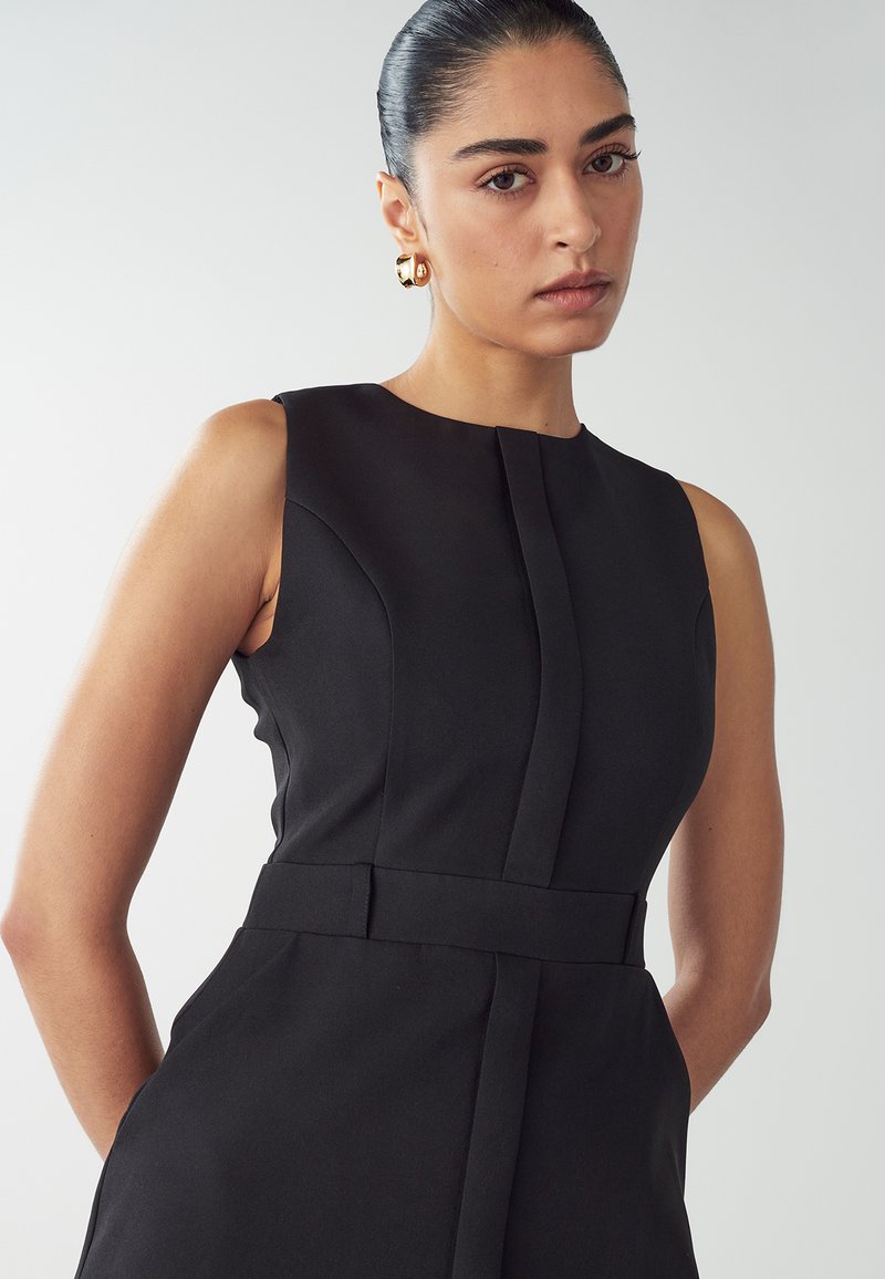 willa mini dress black Wren & Willa Faux Leather Panel Mini Dress Black Small