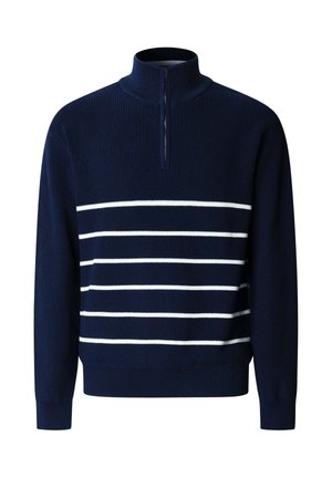 Granatowy dziany sweter z wysokim kołnierzem zapinanym na zamek oraz pięcioma równomiernie rozmieszczonymi białymi poziomymi paskami na wysokości klatki piersiowej i na rękawach.