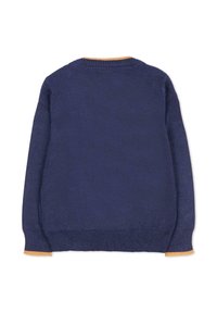Pullover lavorato a maglia, navy scuro con dettagli arancioni chiari al collo e all'orlo, caratterizzato da un classico collo rotondo e maniche lunghe.