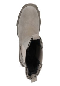 Botín de ante gris con paneles laterales elásticos, punta redondeada y una lengüeta. Suela de goma texturizada que proporciona tracción y estabilidad.