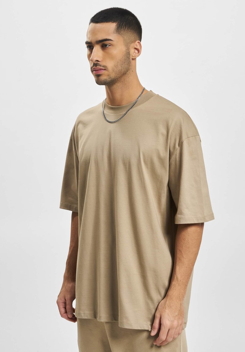 DEF - Tricou basic - dust, Extindeți