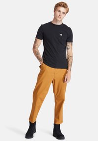 Timberland DUNSTAN RIVER POCKET TEE - T-shirt basic - black