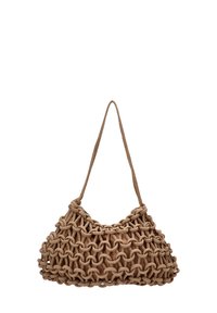 Bolso de mano tejido en beige con un diseño nudo distintivo, que cuenta con una sola correa para el hombro y una textura suave. Forma redondeada con parte superior abierta.