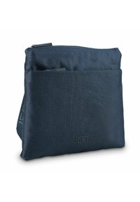 Pochette in tessuto blu navy con chiusura a zip, superficie testurizzata, tasca frontale e logo impresso. Design compatto adatto agli essenziali.