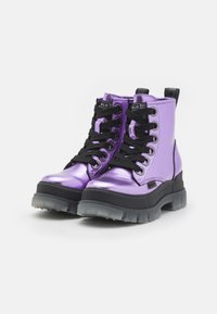Buffalo ASPHA LACE UP HI - Kotníkové boty na platformě - purple