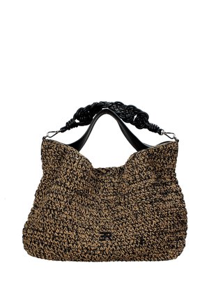 Borsa intrecciata marrone e nera con manico intrecciato in pelle nera e piccolo logo metallico del marchio al centro davanti.