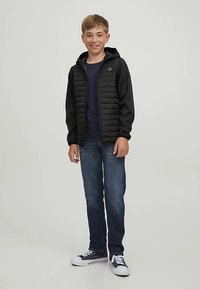 Jack & Jones Junior JJEMULTI QUILTED JACKET - Übergangsjacke - black