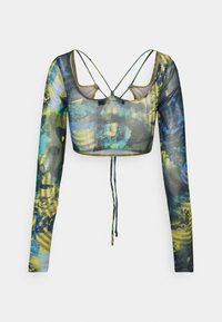 Langärmliges Crop-Top aus dehnbarem, gemustertem Stoff in Blau, Gelb und Schwarz, mit Rundhalsausschnitt und Kreuzrücken-Design.