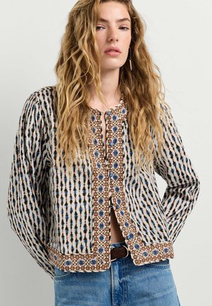 Pepe Jeans, KIM - Ľahká bunda - mousse white