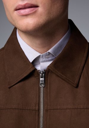 Next, REGULAR FIT - Imitatieleren jas - brown